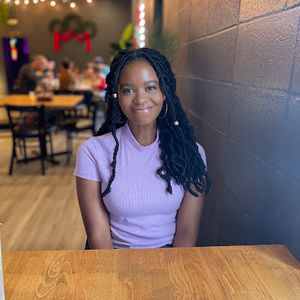 Meet your Posher, Brooke